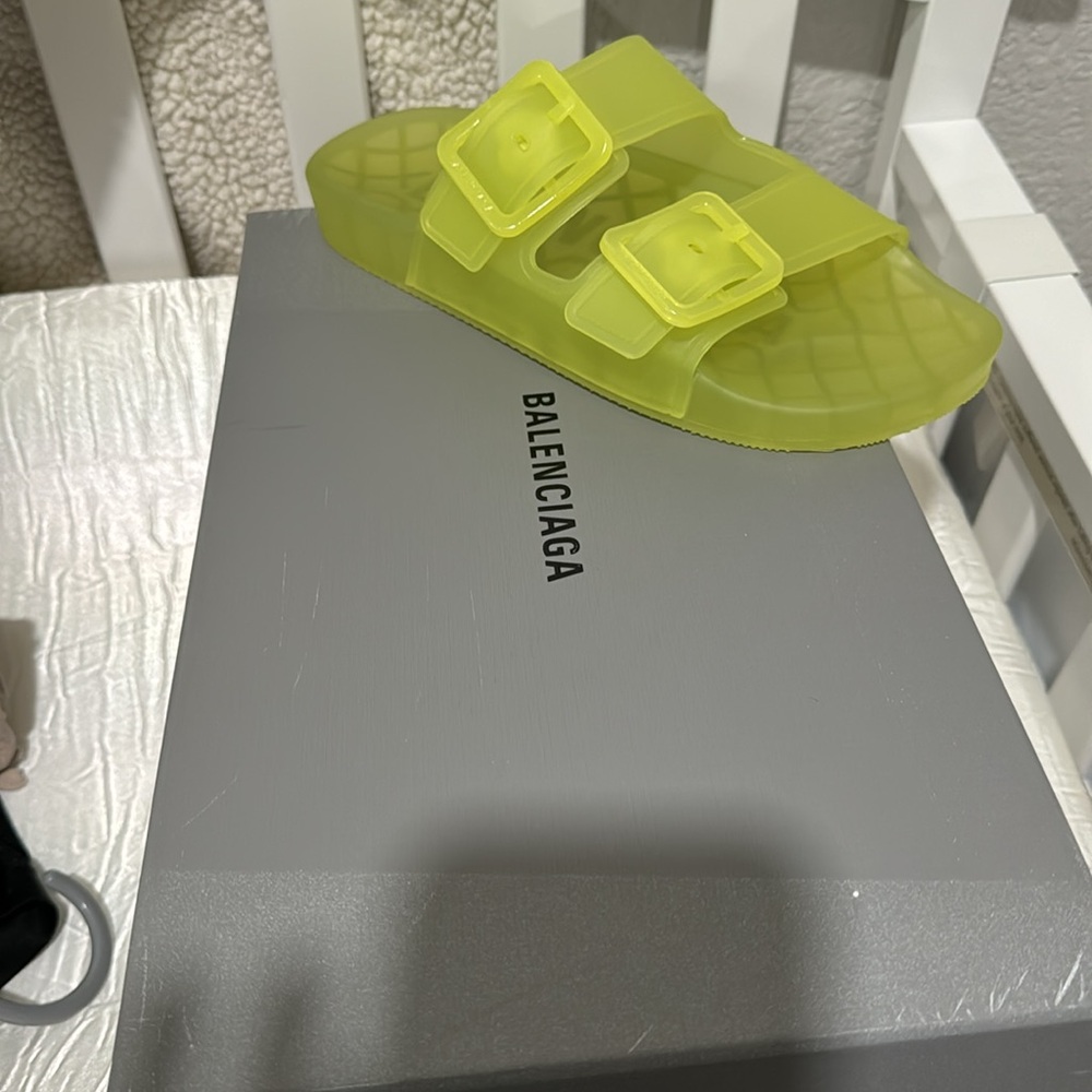Balenciaga green sandals - Picture 6 of 7